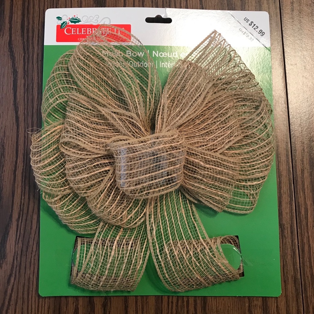 Celebrate It Mesh Bow
